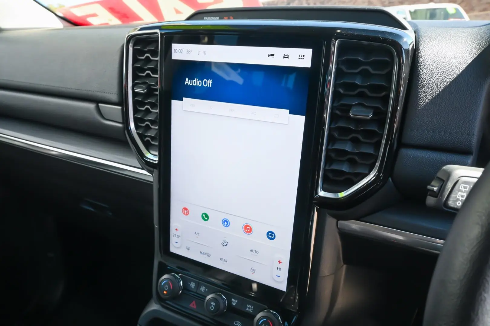 2024 Ford Everest Gallery Image 18