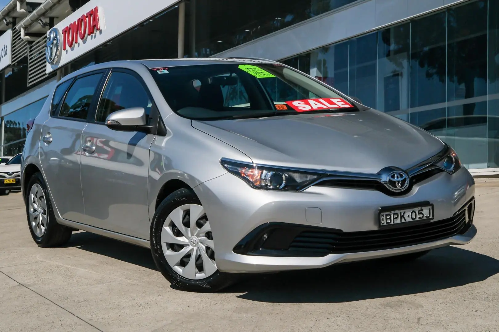 2017 Toyota Corolla Gallery Image 1