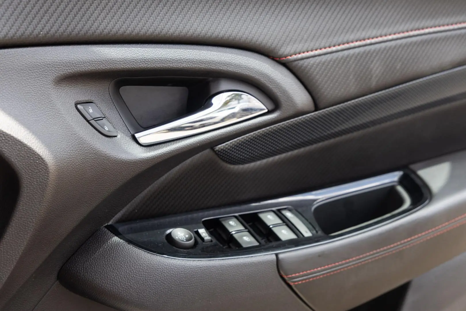 2015 Holden Commodore Gallery Image 14