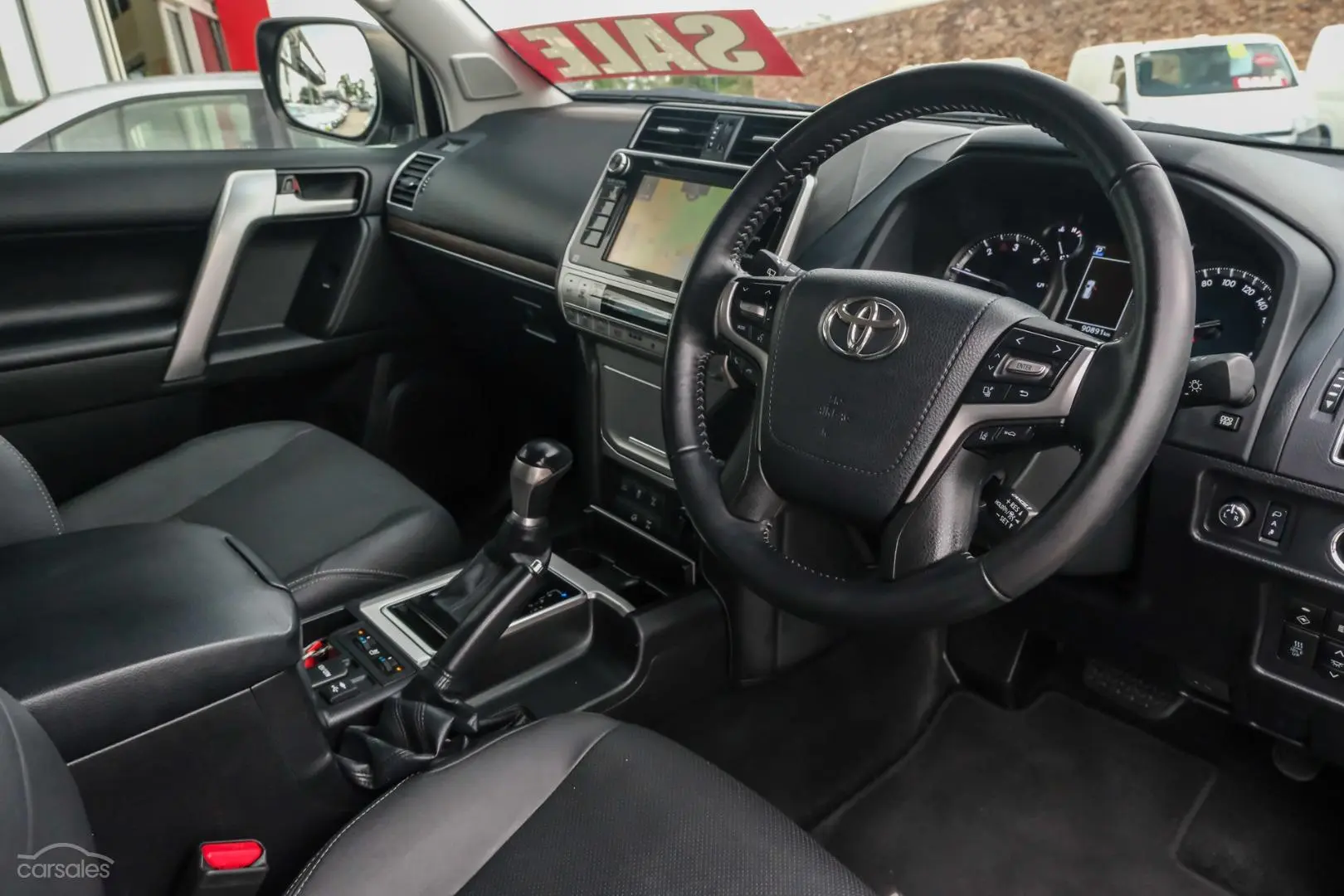 2017 Toyota Landcruiser Prado Image 7
