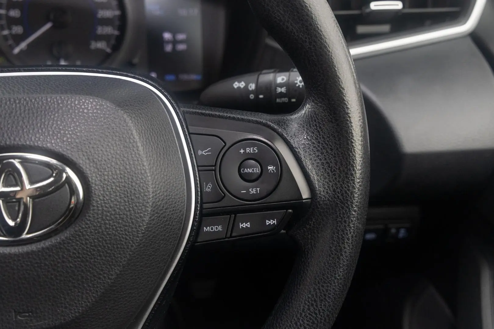 2020 Toyota Corolla Gallery Image 12