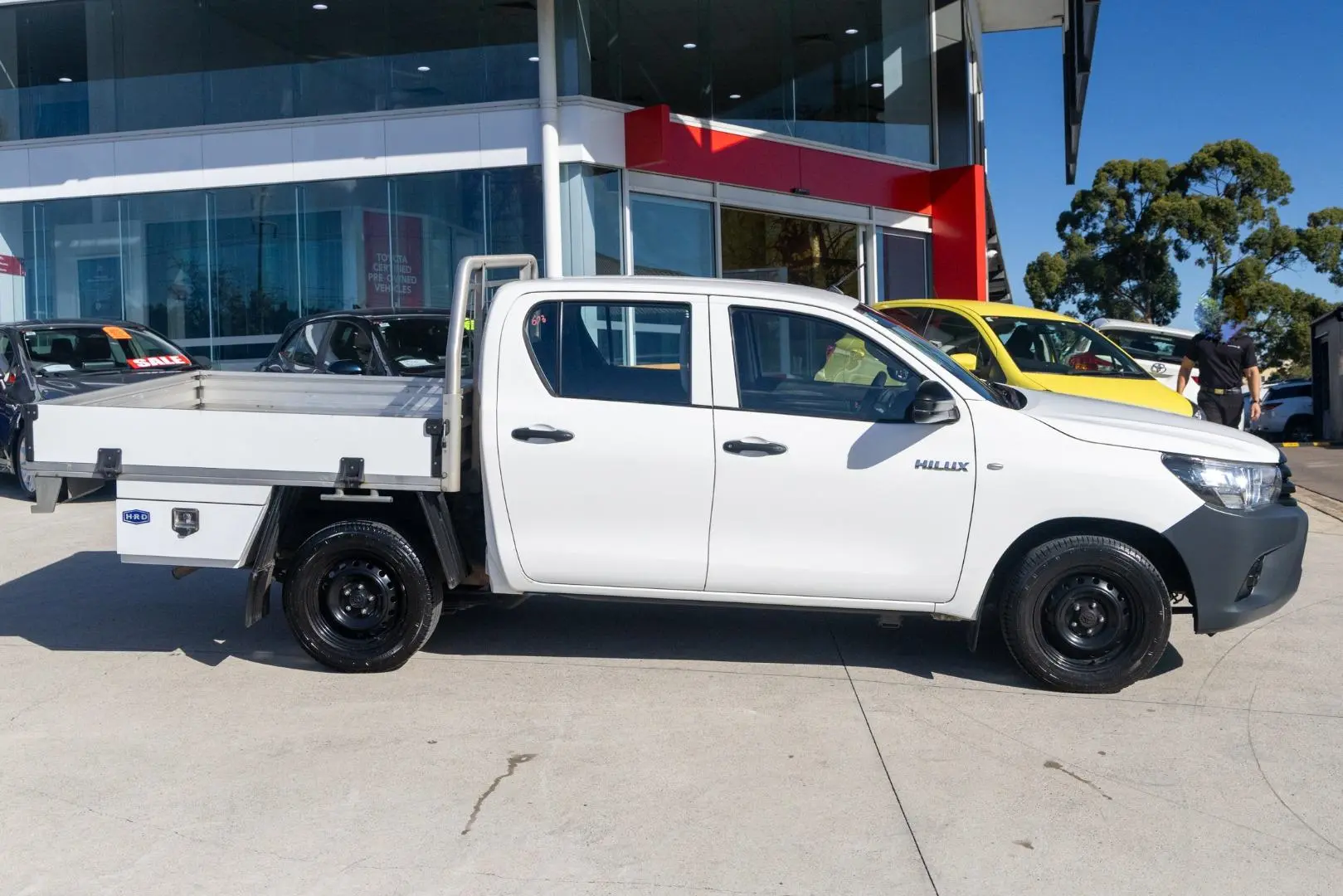 2019 Toyota Hilux Gallery Image 3