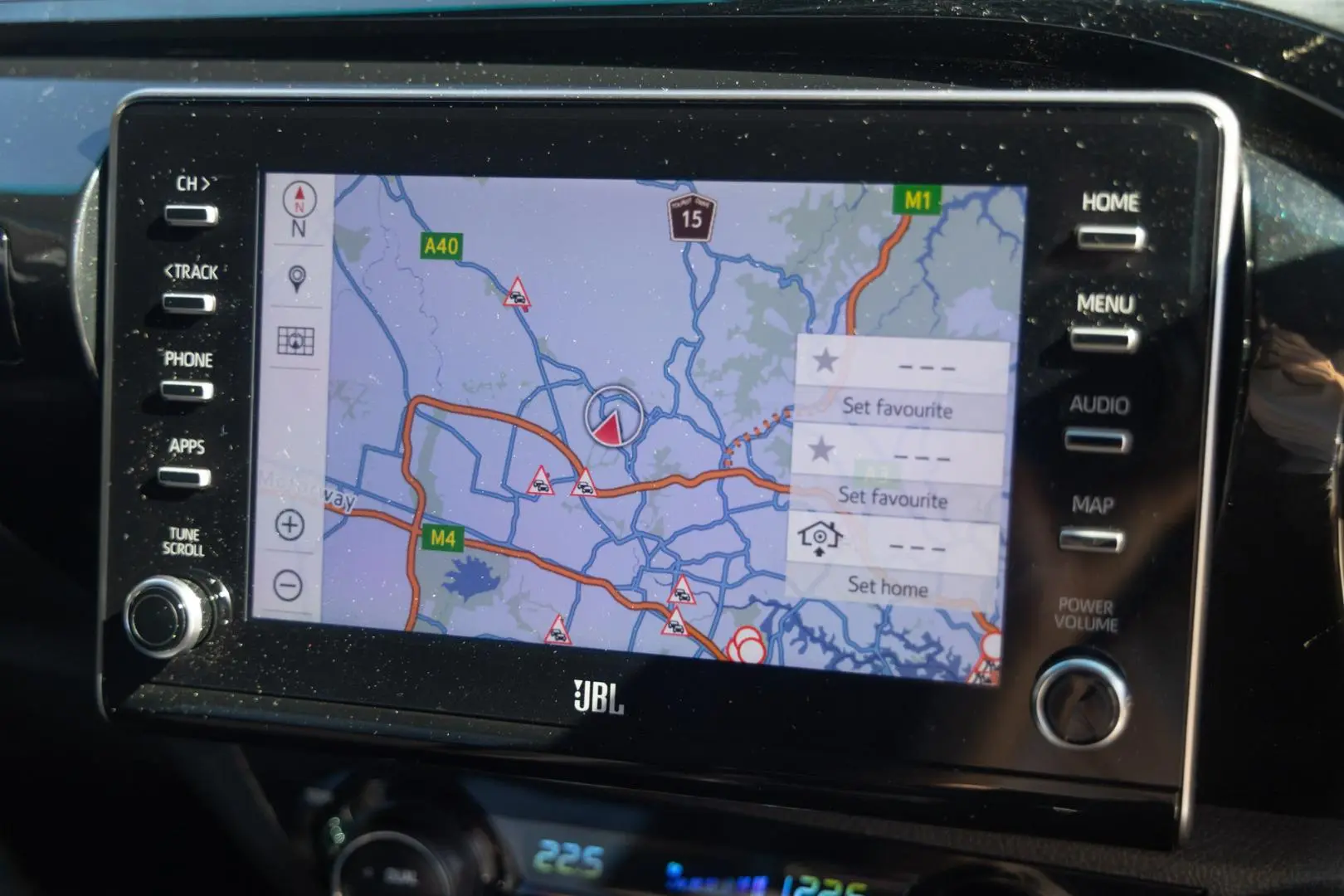 2025 Toyota Hilux Gallery Image 11