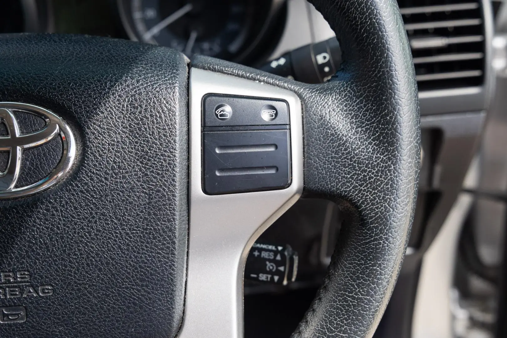 2017 Toyota Landcruiser Prado Gallery Image 15