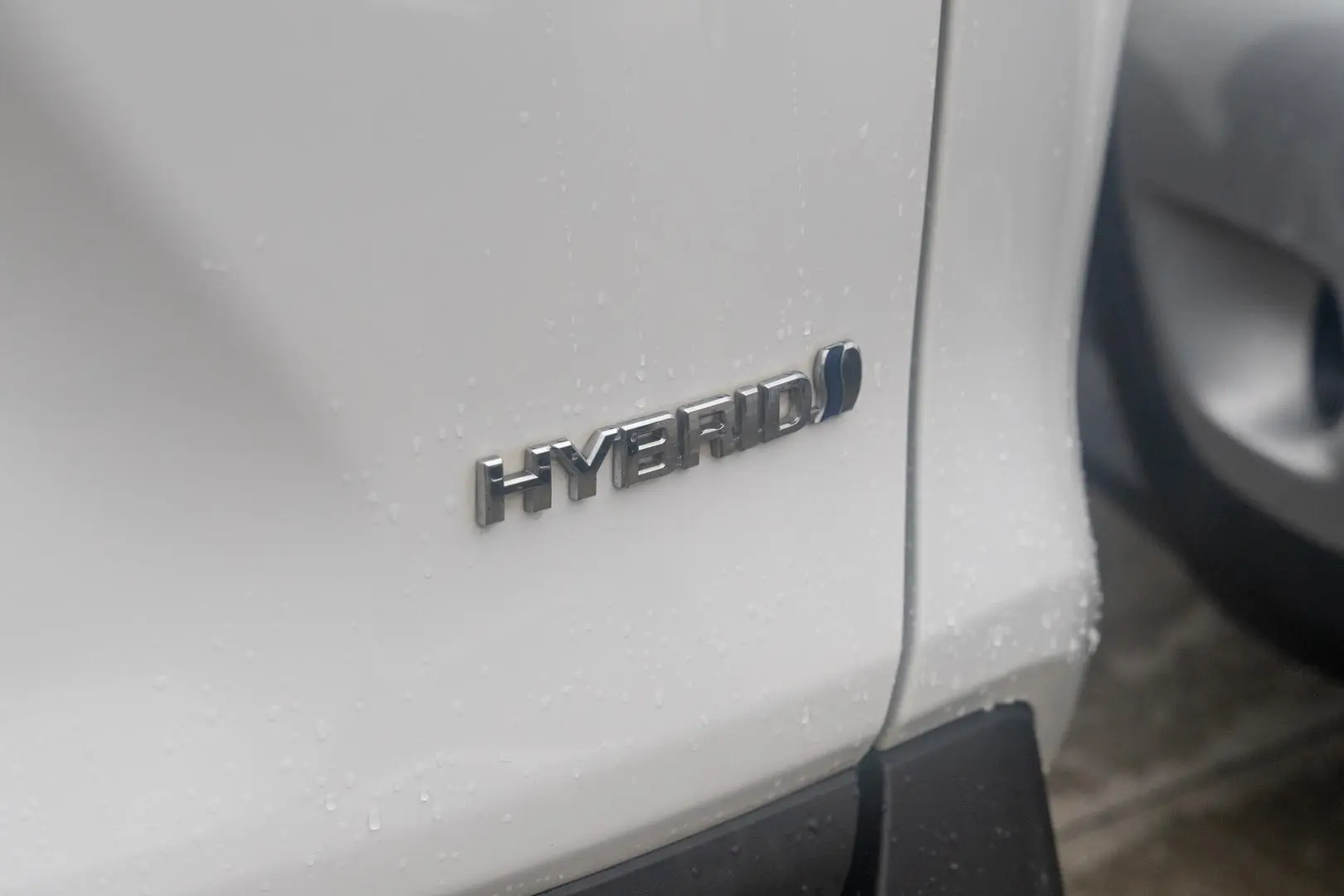 2019 Toyota RAV4 Gallery Image 9