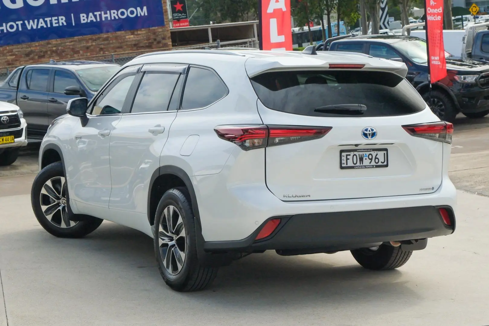 2025 Toyota Kluger Gallery Image 2