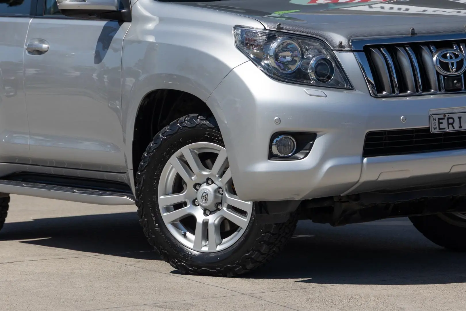 2010 Toyota Landcruiser Prado Gallery Image 6