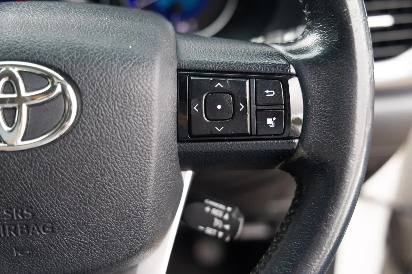 2016 Toyota Hilux Gallery Image 15