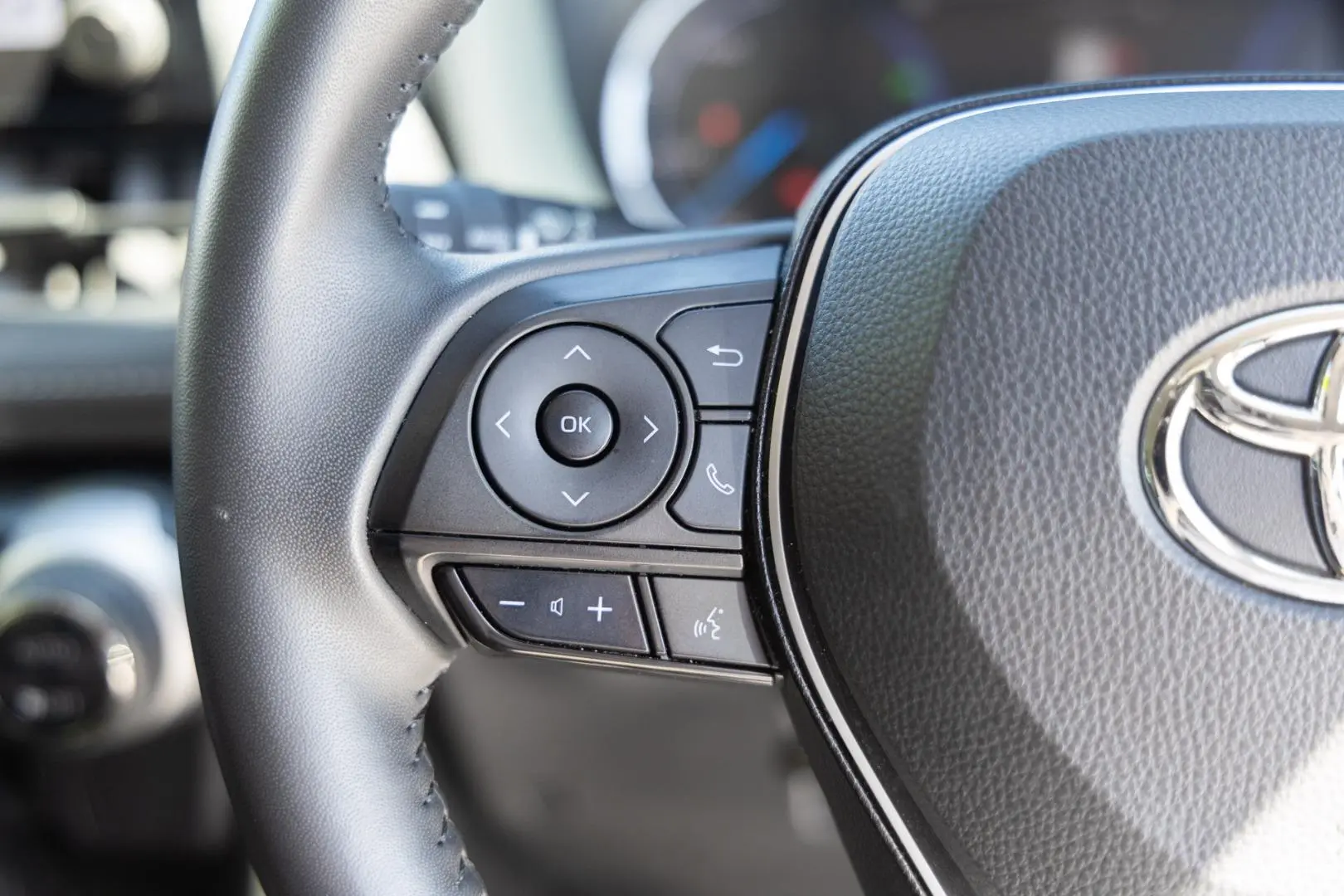 2024 Toyota RAV4 Gallery Image 14