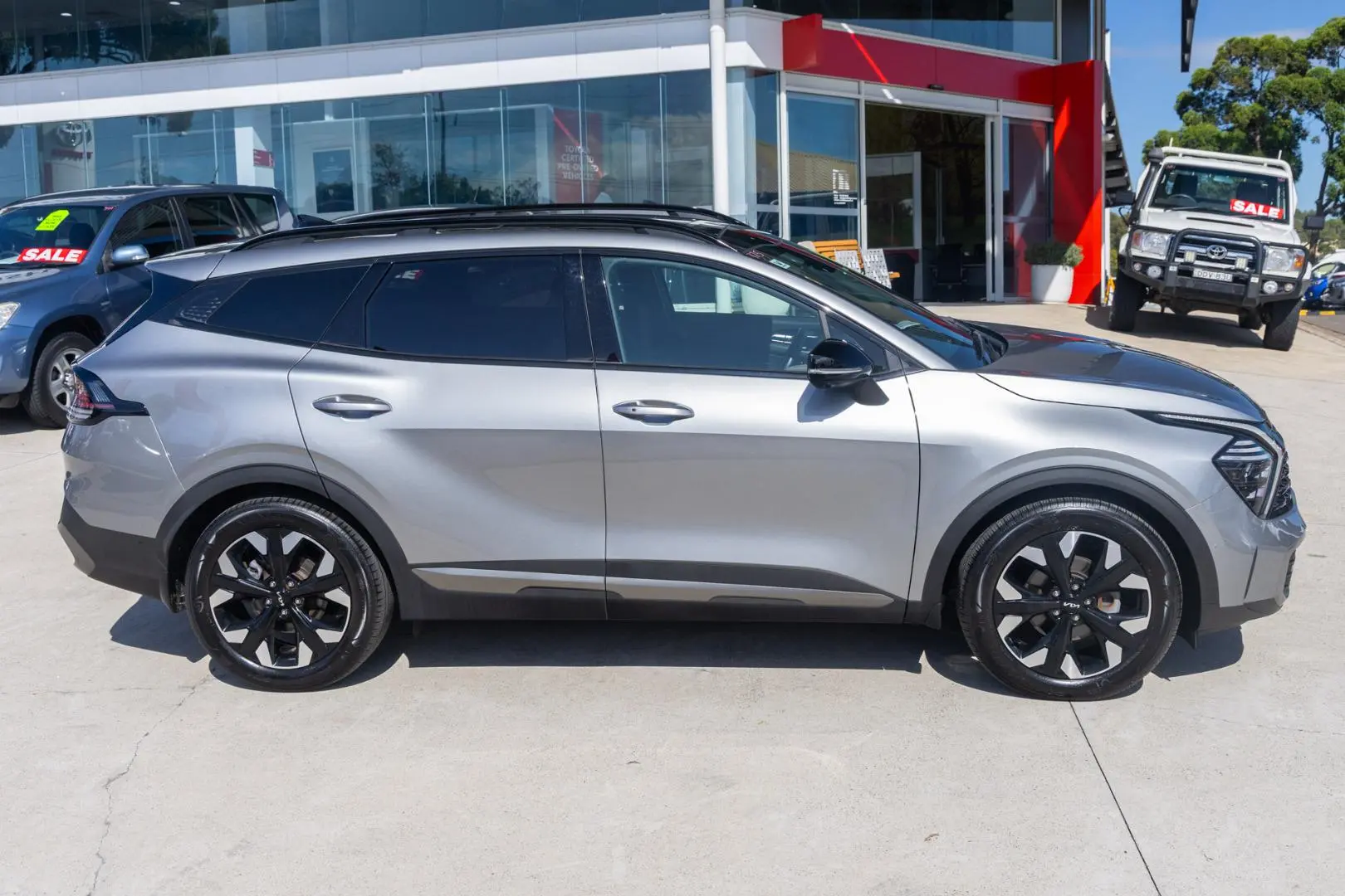 2024 Kia Sportage Gallery Image 3