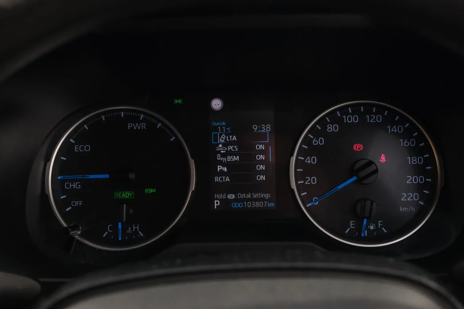 2019 Toyota RAV4 Gallery Image 10