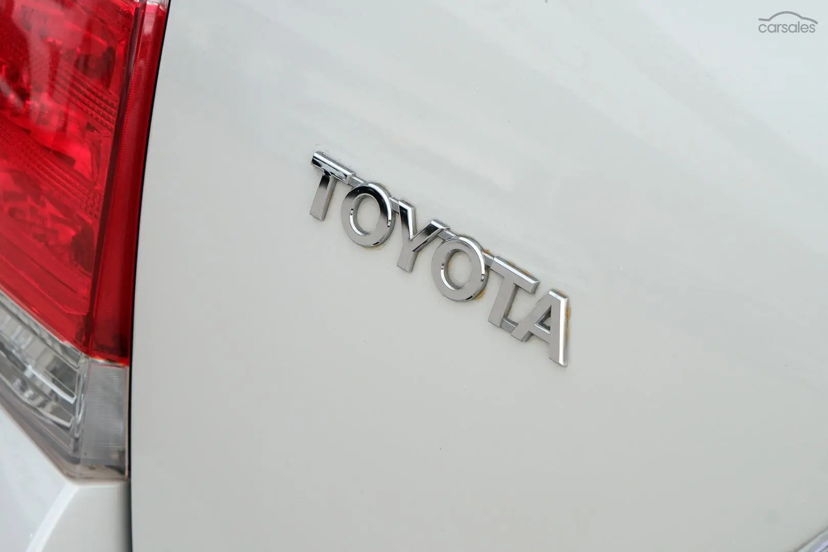 2013 Toyota Kluger Image 22