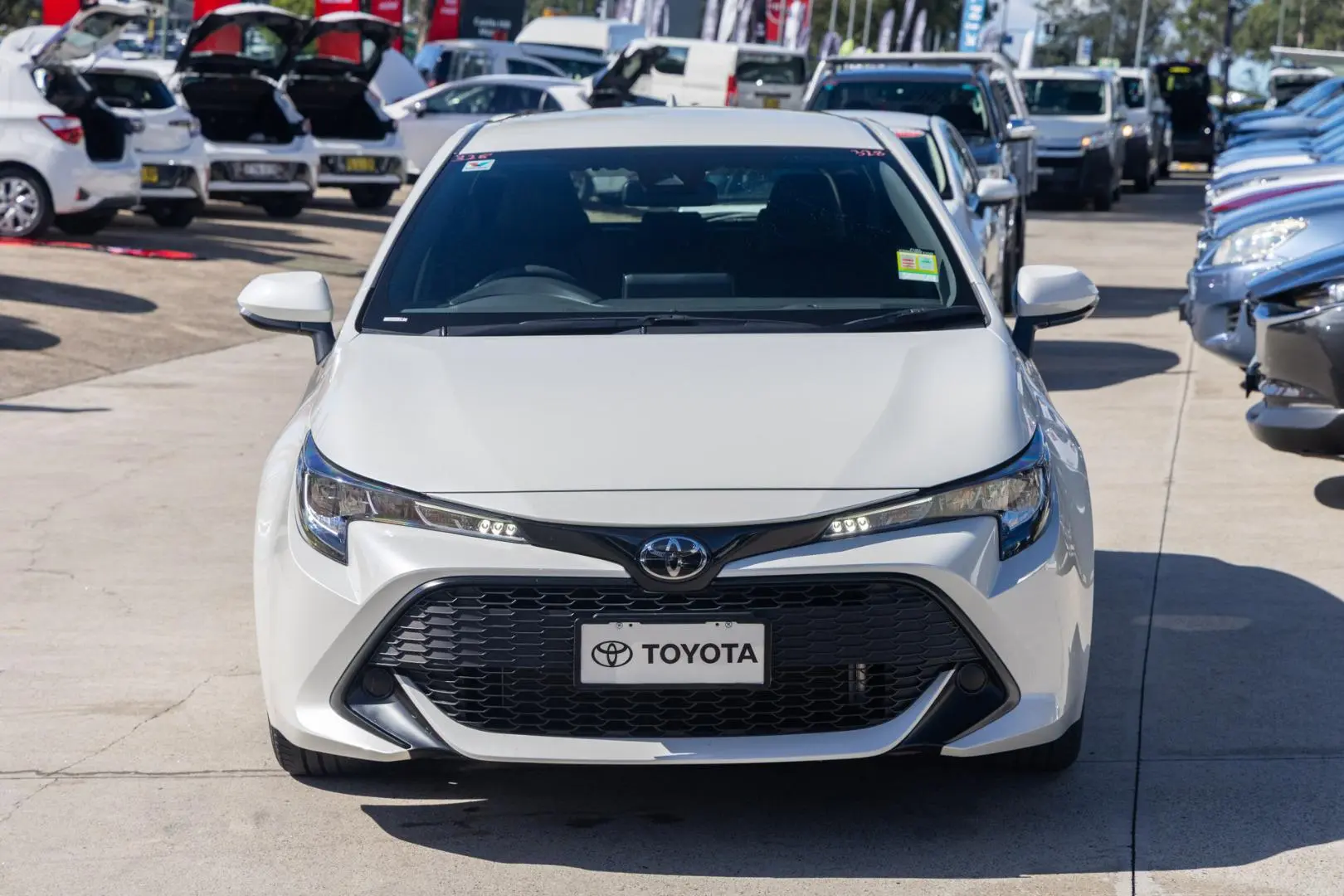 2019 Toyota Corolla Gallery Image 4