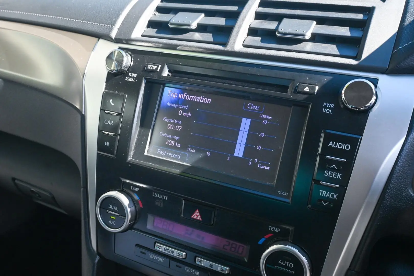 2014 Toyota Aurion Gallery Image 17