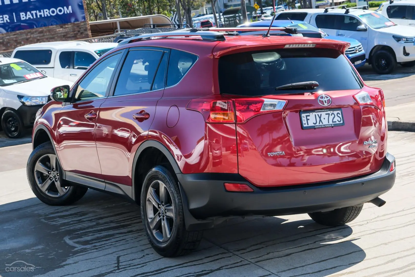 2015 Toyota RAV4 Image 2