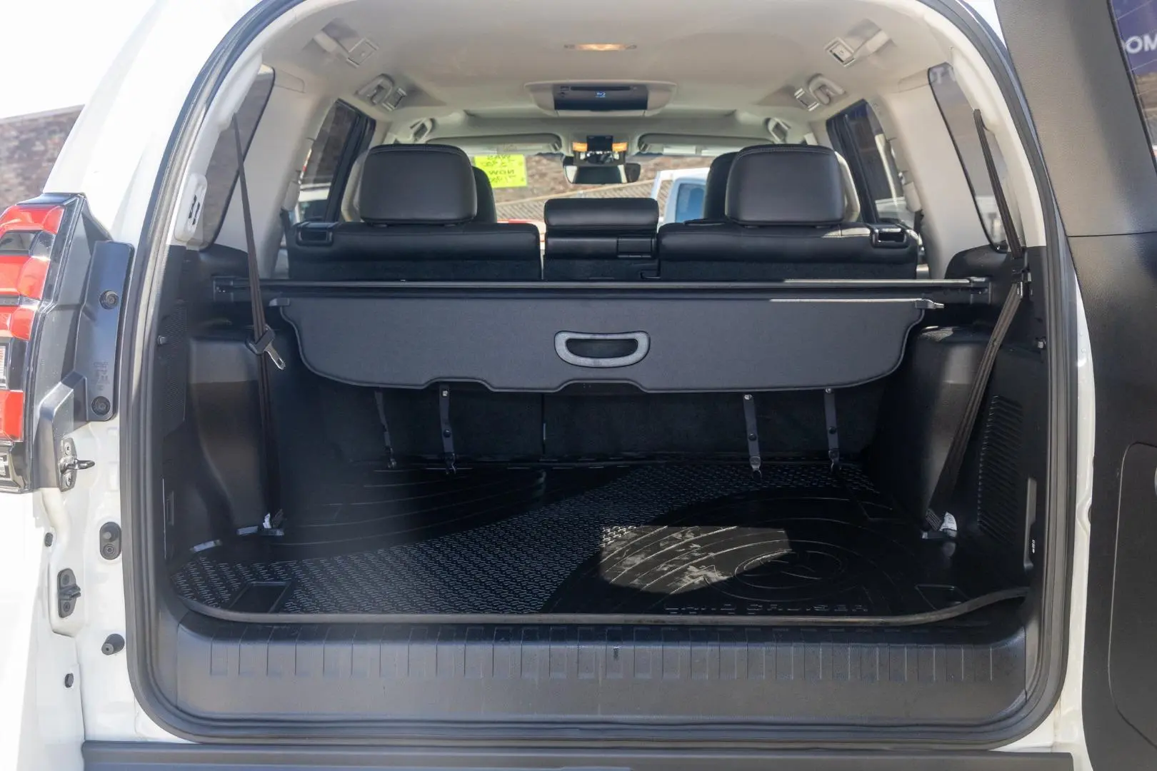 2020 Toyota Landcruiser Prado Gallery Image 21