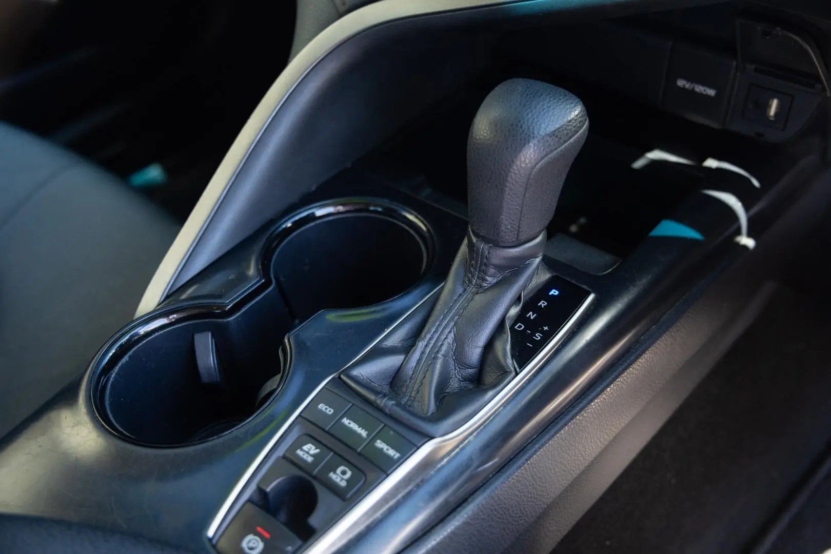 2018 Toyota Camry Gallery Image 10