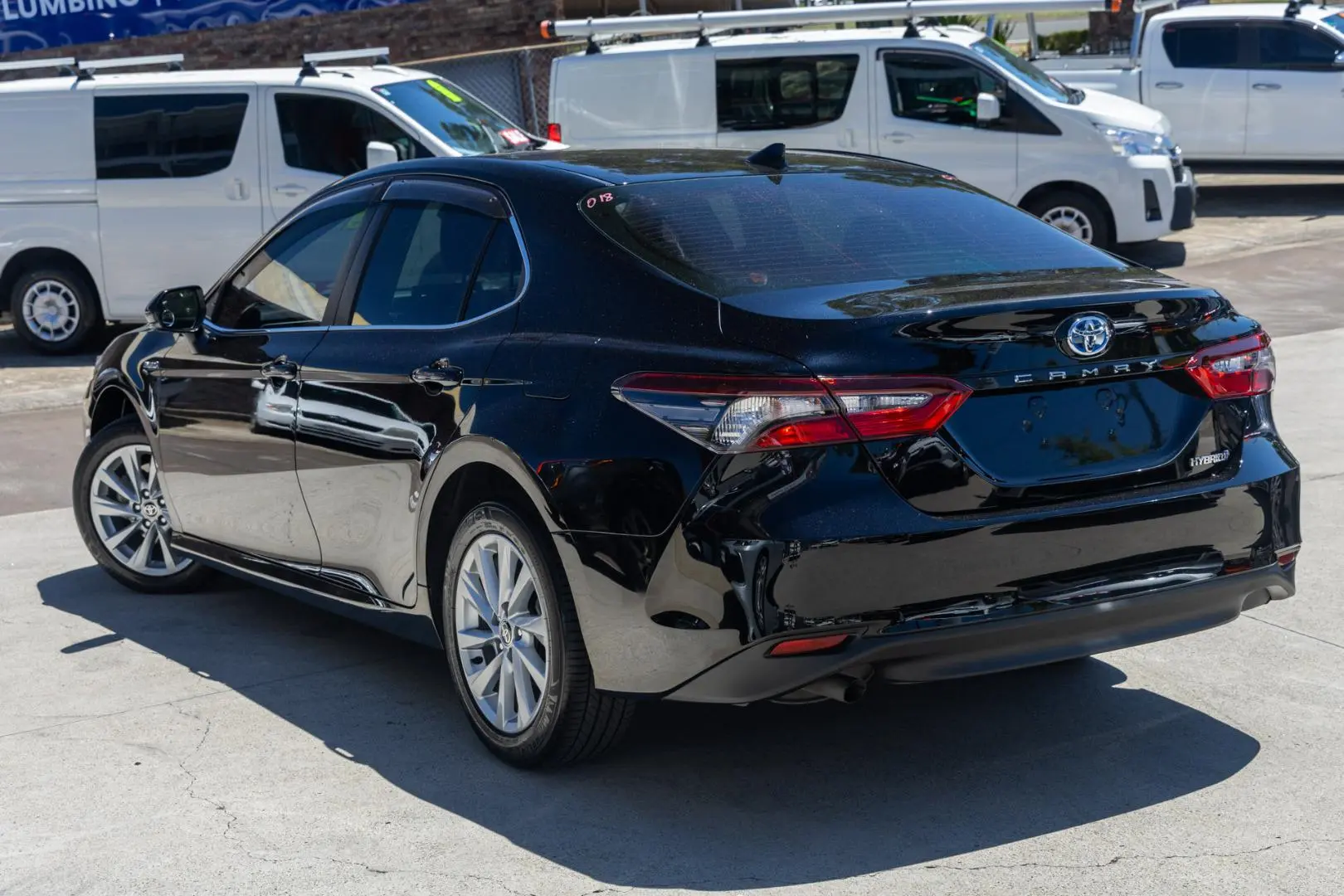 2024 Toyota Camry Gallery Image 2