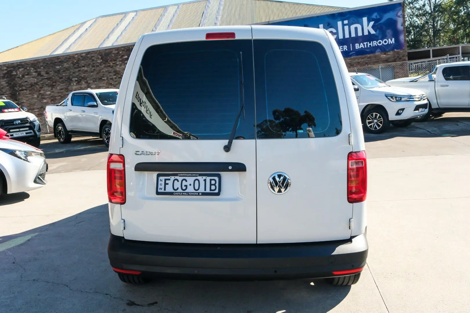 2018 Volkswagen Caddy Gallery Image 5