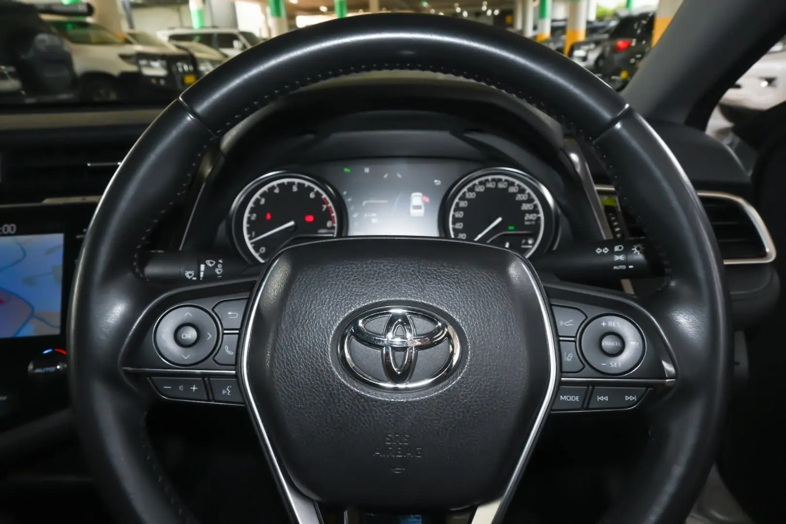 2018 Toyota Camry Gallery Image 11