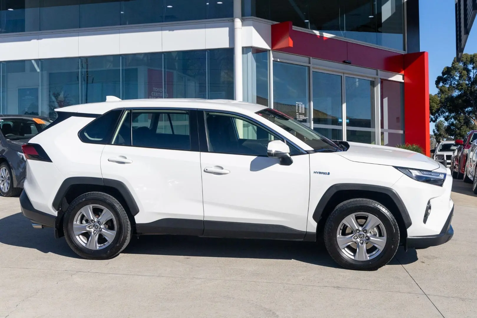 2023 Toyota RAV4 Gallery Image 3