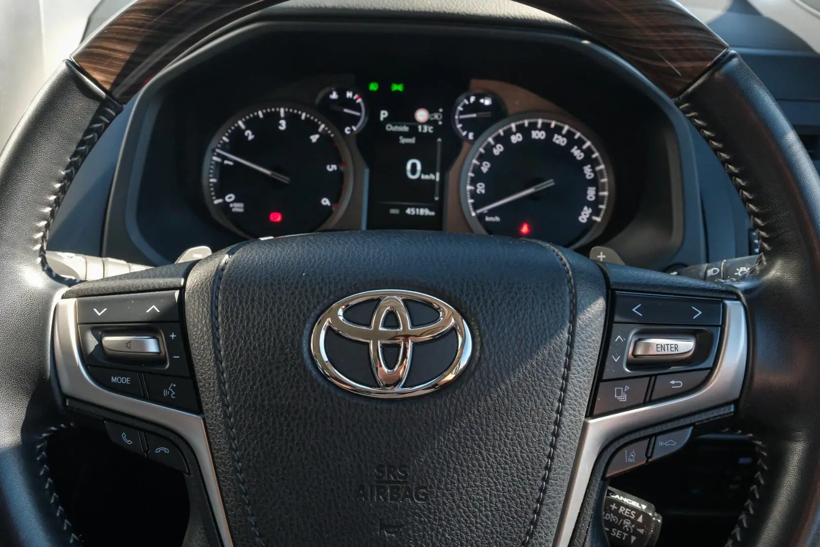 2022 Toyota Landcruiser Prado Gallery Image 13
