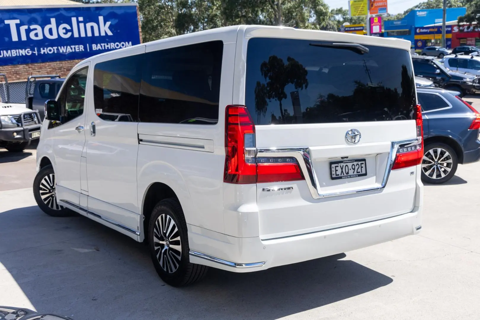 2023 Toyota Granvia Gallery Image 2