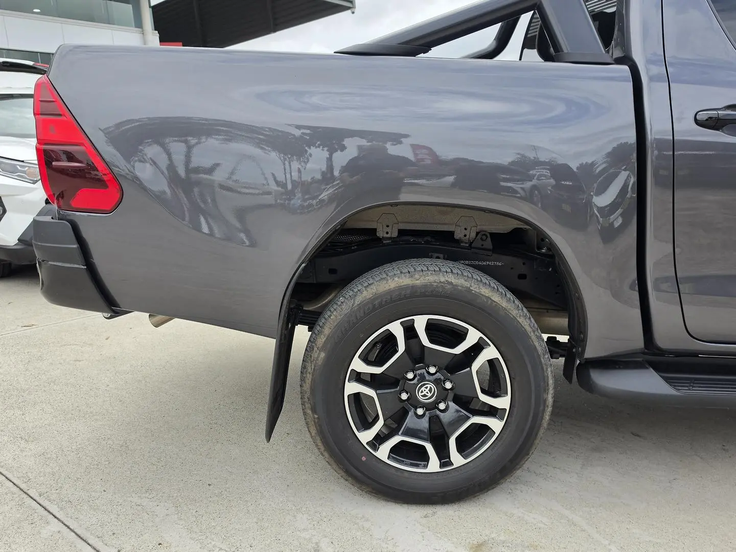 2025 Toyota Hilux Gallery Image 6