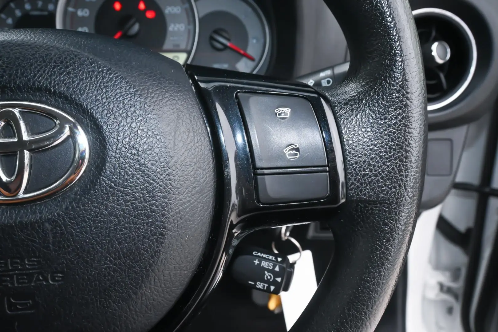 2019 Toyota Yaris Gallery Image 13