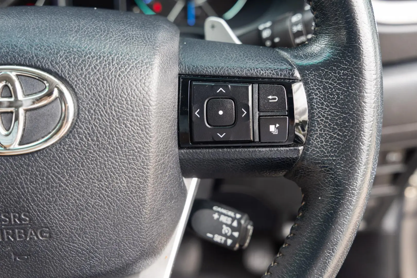 2018 Toyota Fortuner Gallery Image 15