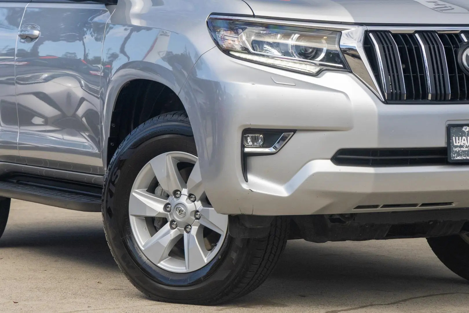 2022 Toyota Landcruiser Prado Gallery Image 6