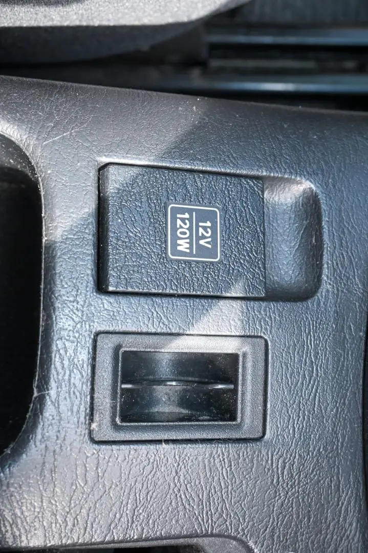 2005 Toyota RAV4 Gallery Image 13