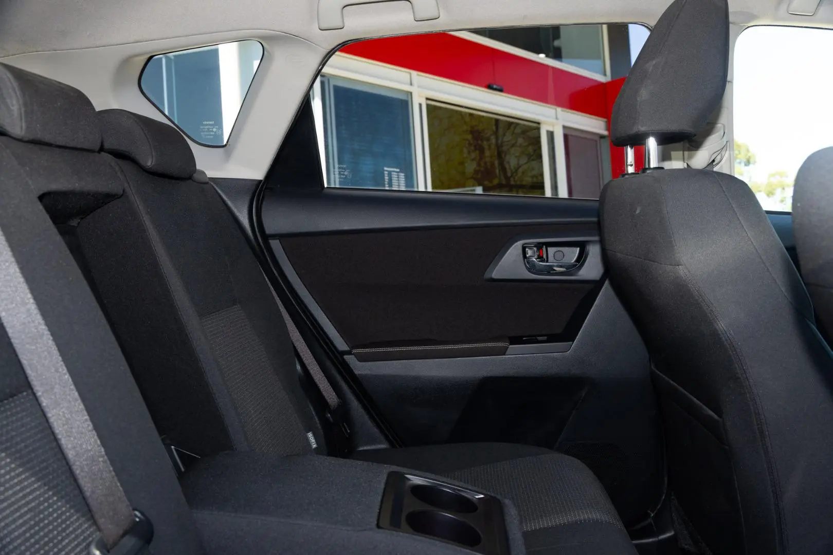 2014 Toyota Corolla Gallery Image 9