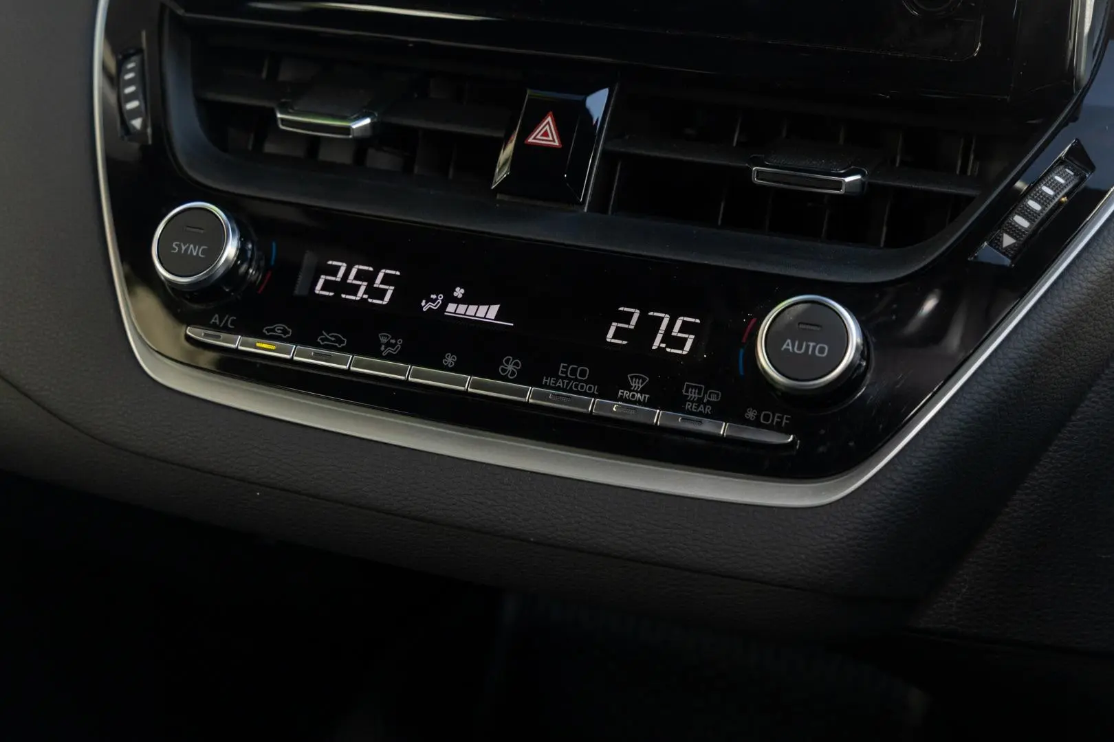 2023 Toyota Corolla Gallery Image 16