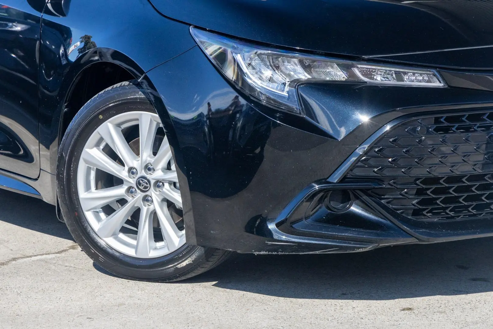 2023 Toyota Corolla Gallery Image 6