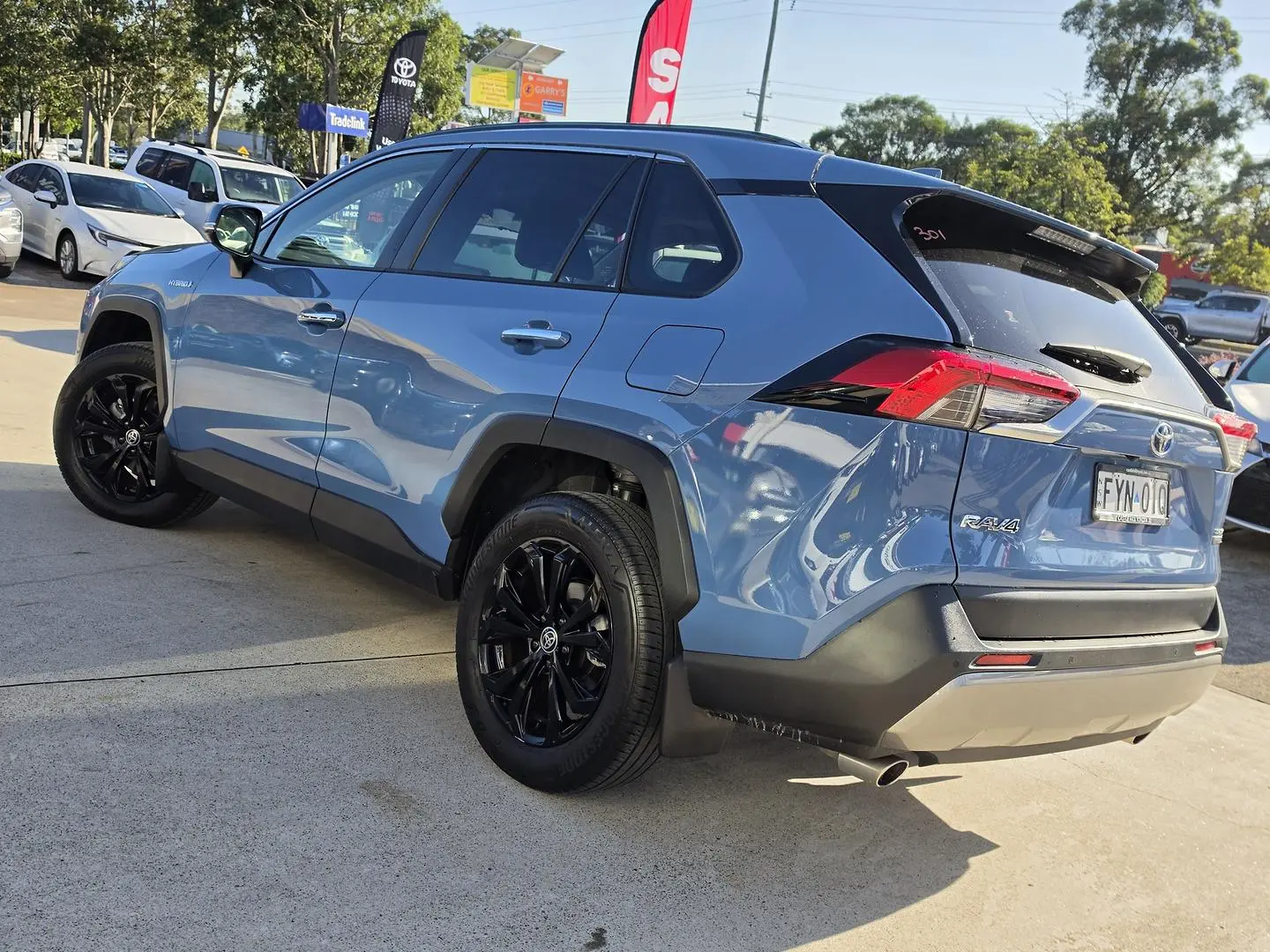 2024 Toyota RAV4 Gallery Image 14