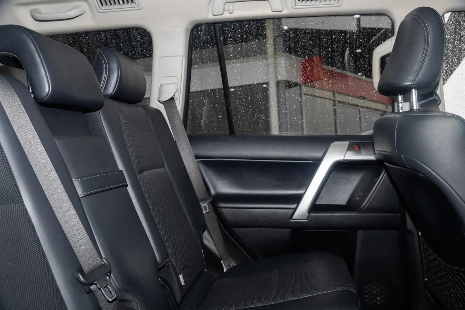 2019 Toyota Landcruiser Prado Gallery Image 9