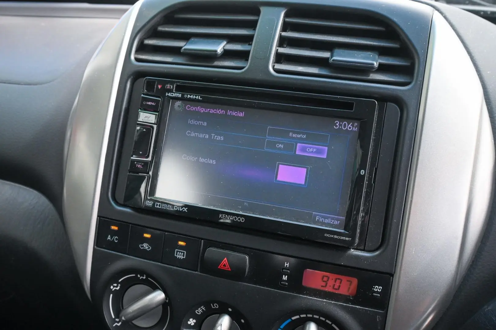 2005 Toyota RAV4 Gallery Image 16