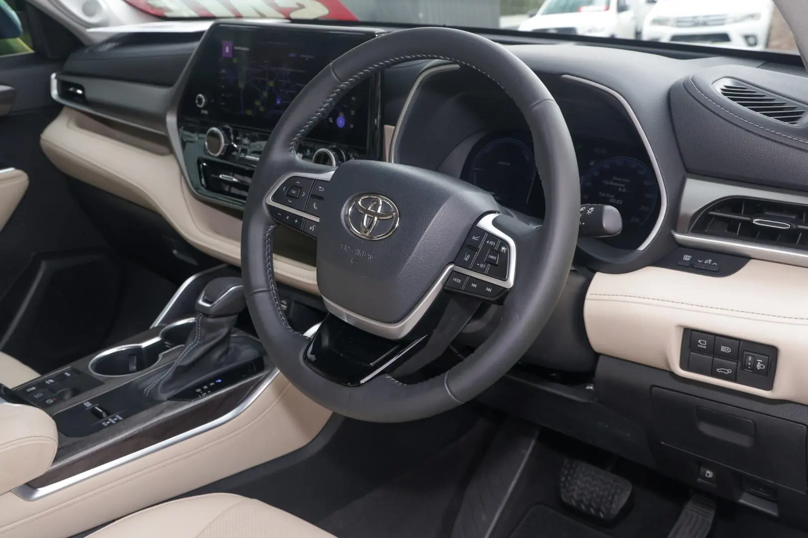 2023 Toyota Kluger Gallery Image 7