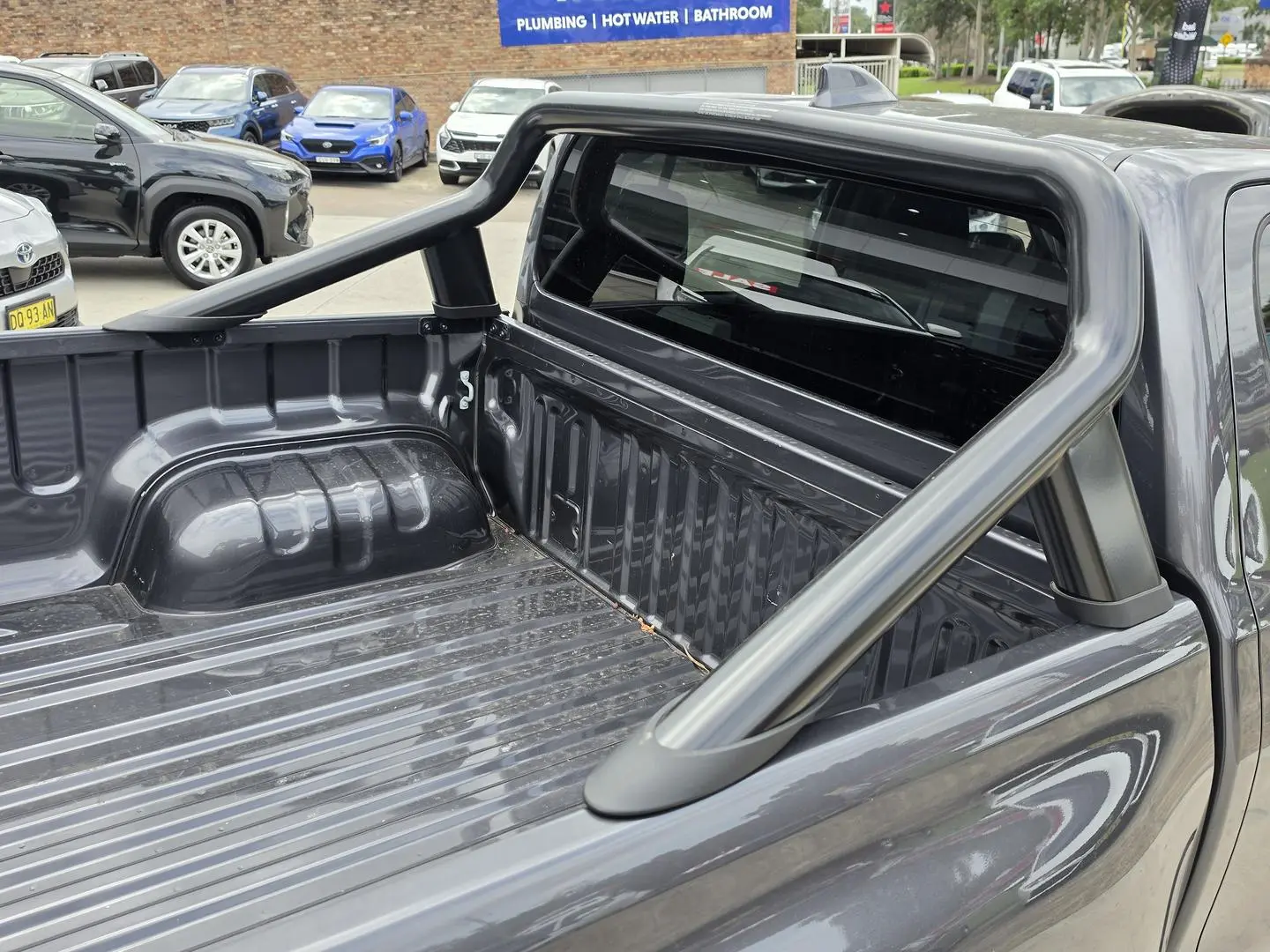 2025 Toyota Hilux Gallery Image 7