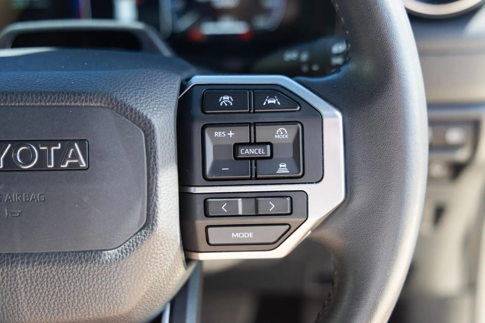 2024 Toyota Landcruiser Prado Gallery Image 15