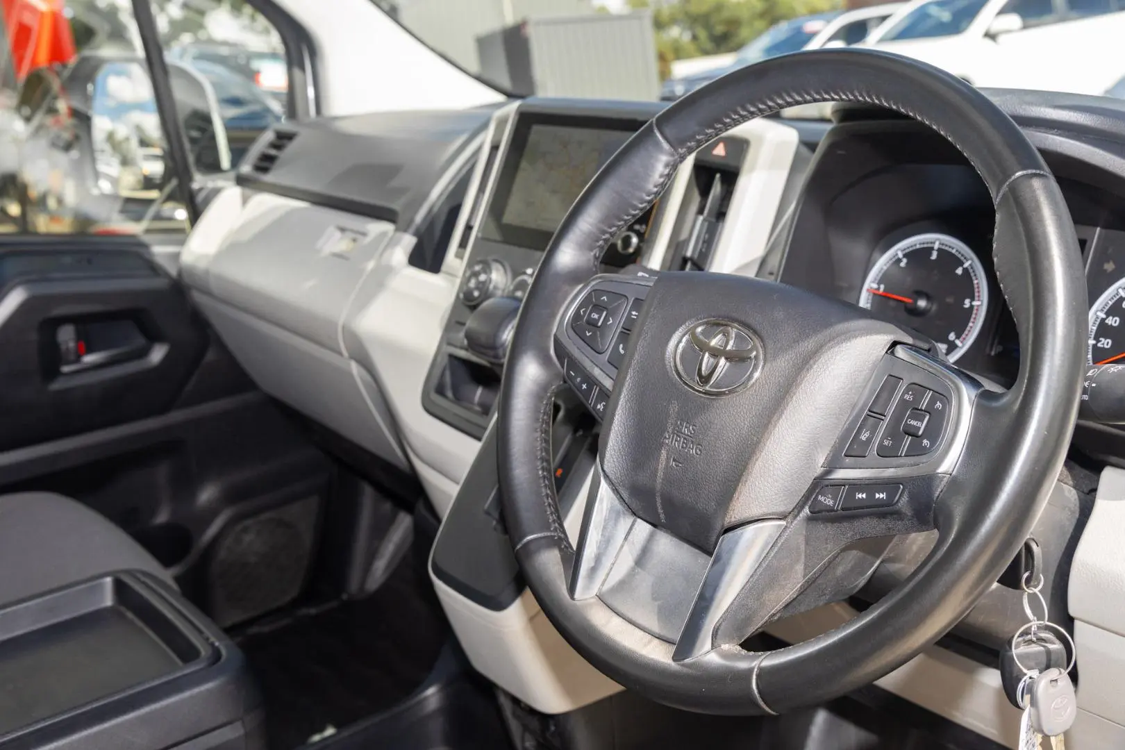 2024 Toyota Hiace Gallery Image 7