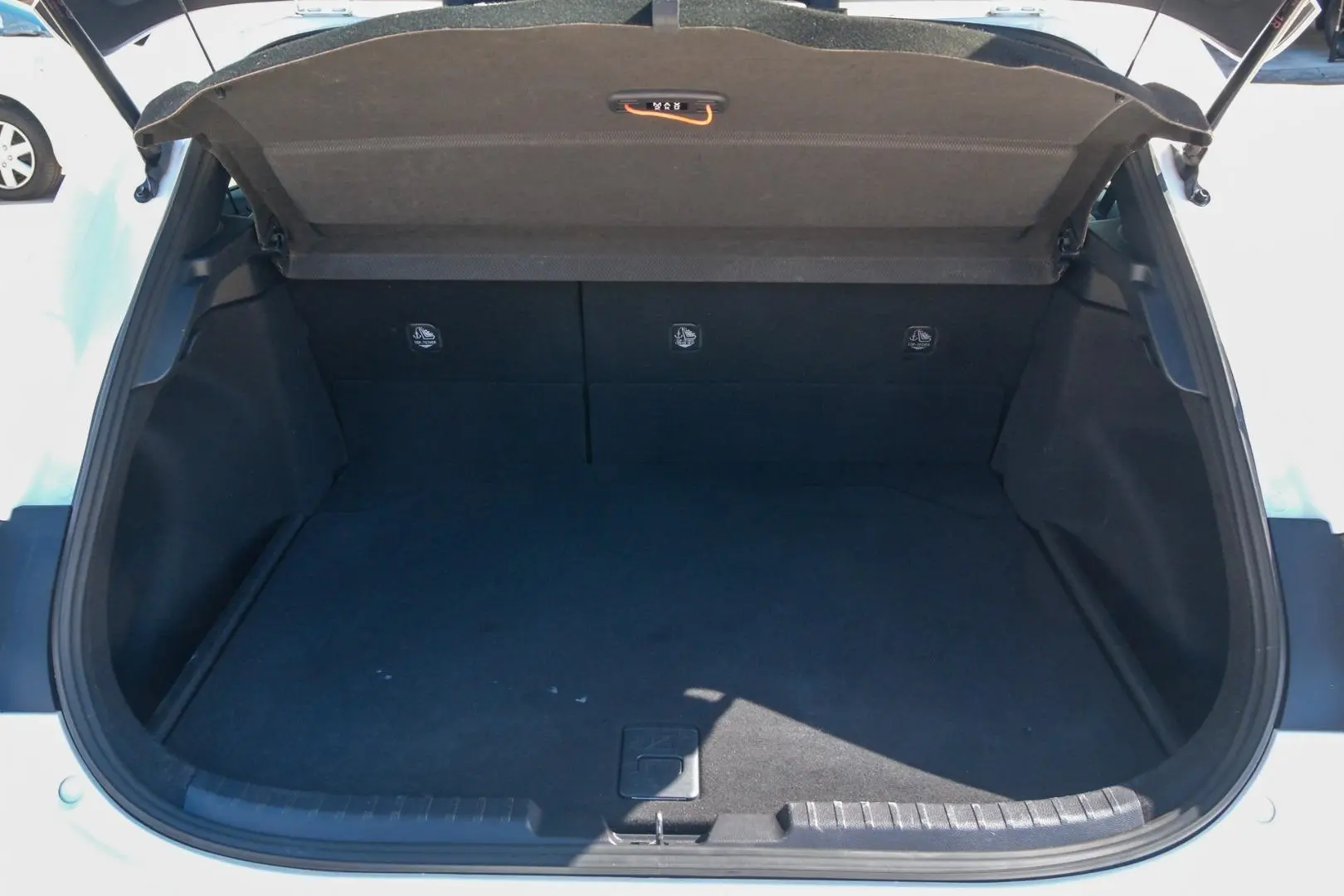 2023 Toyota Corolla Gallery Image 17