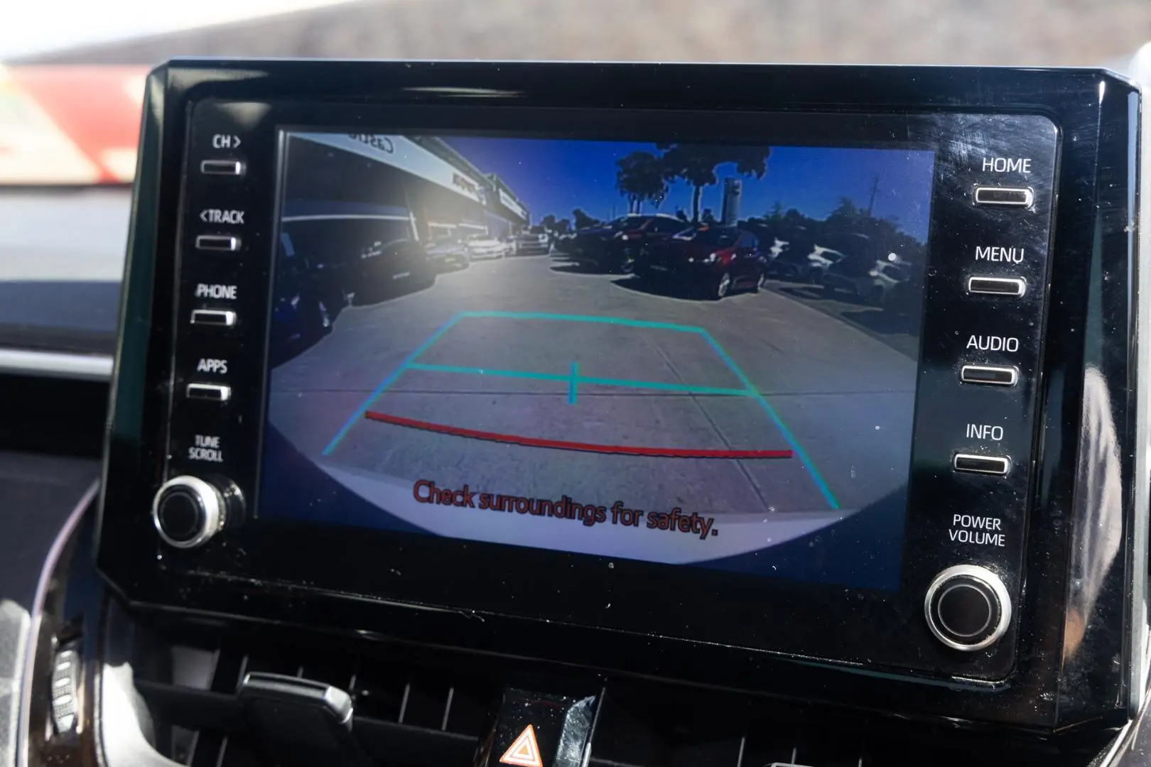 2019 Toyota Corolla Gallery Image 13
