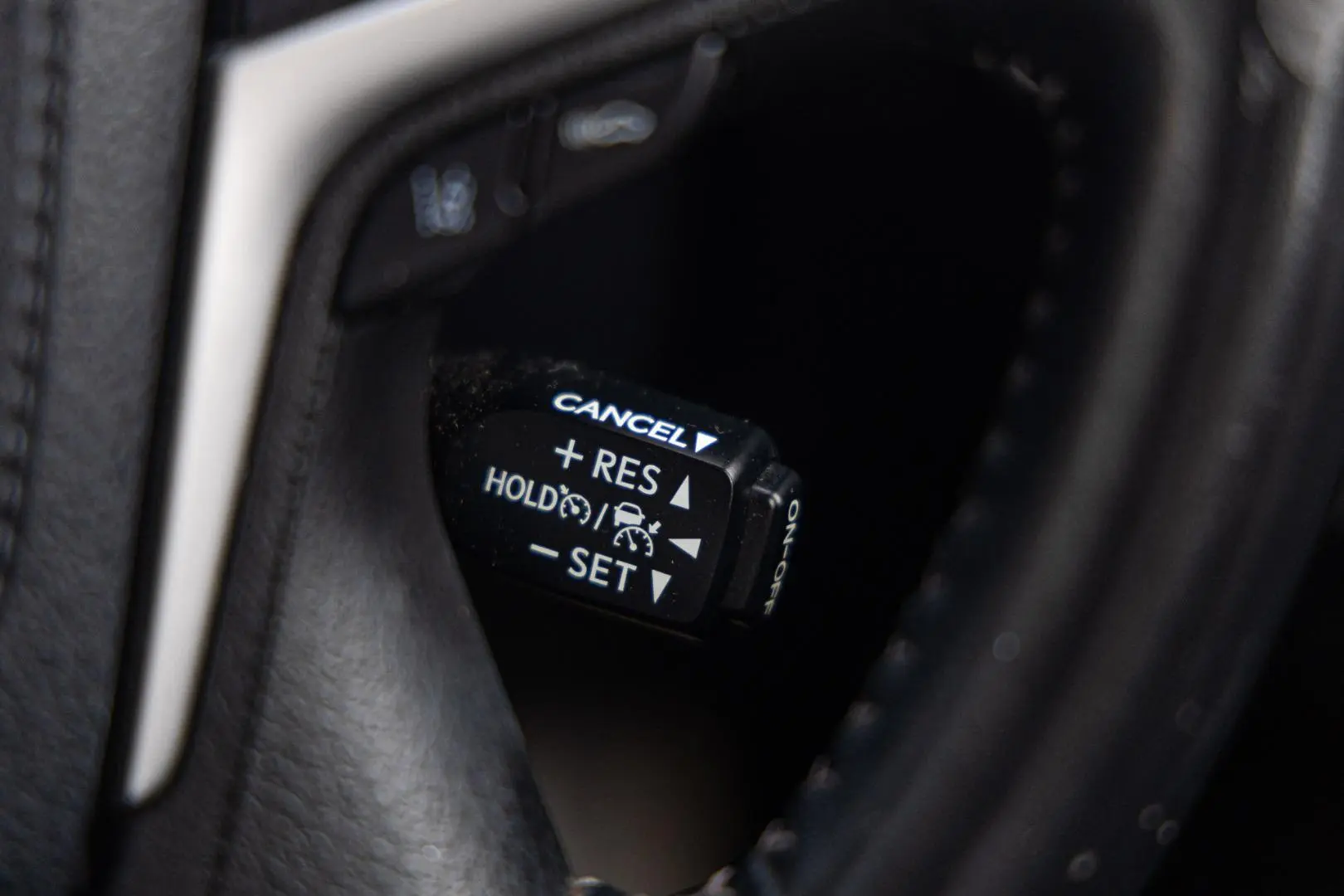 2019 Toyota Landcruiser Prado Gallery Image 16