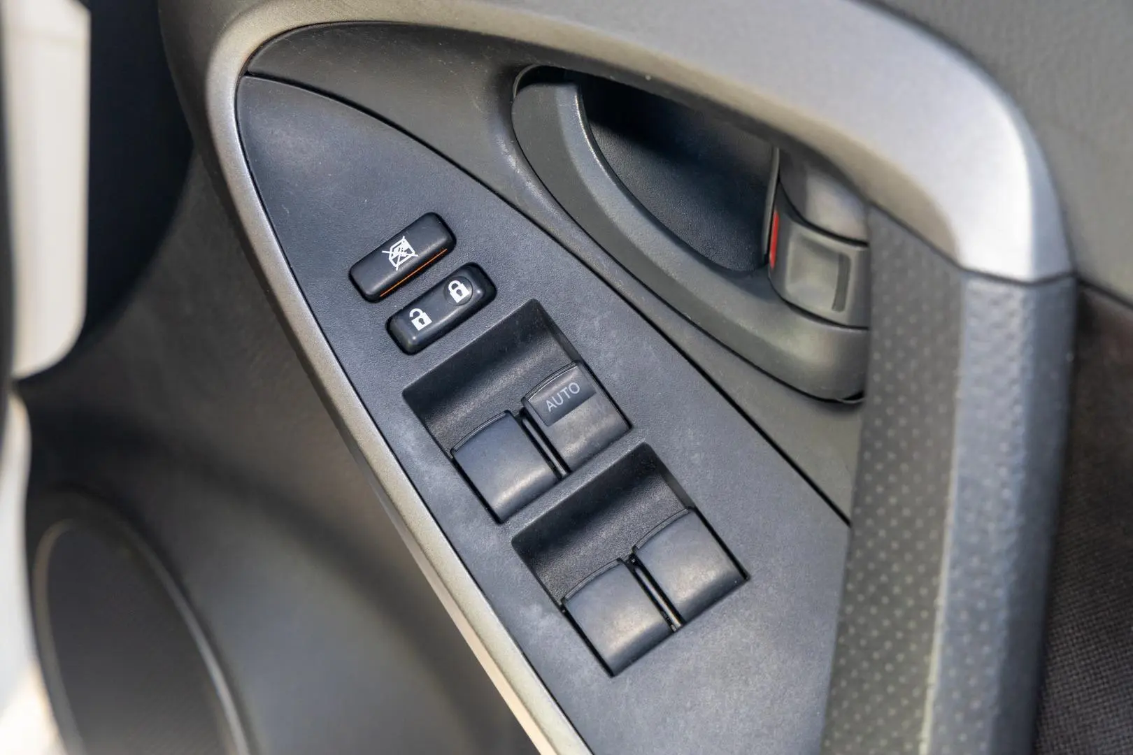2010 Toyota RAV4 Gallery Image 17