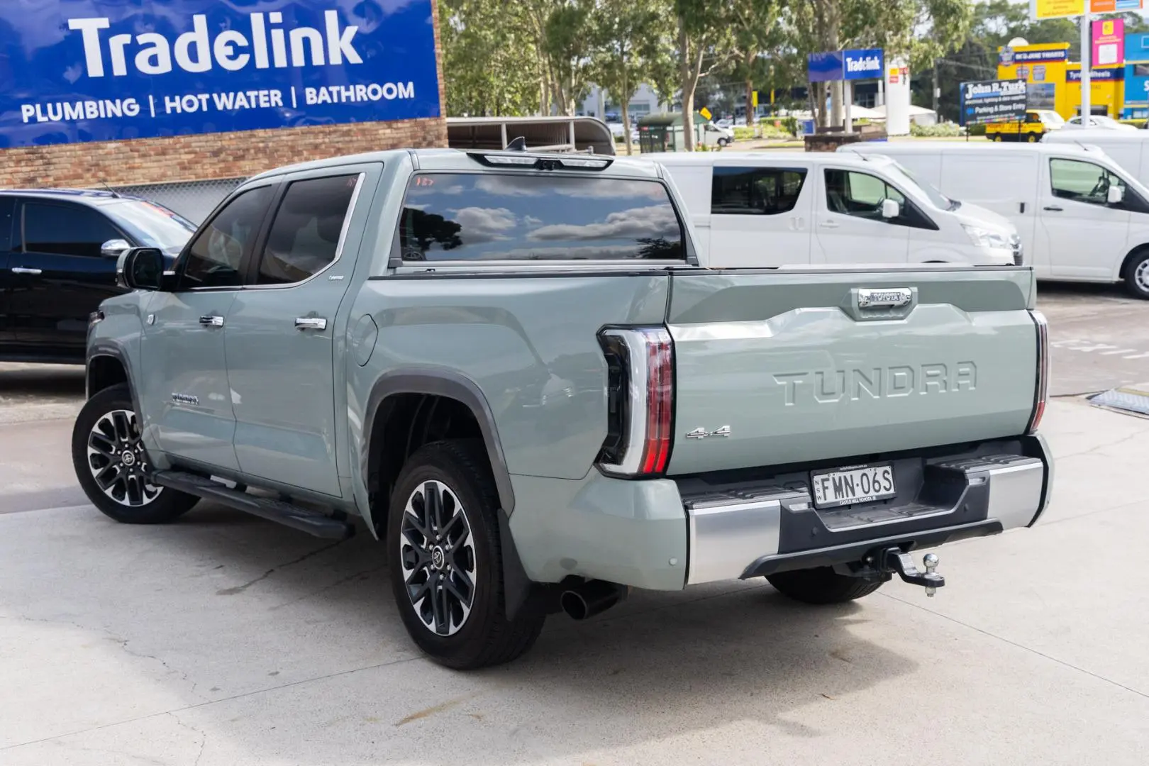 2024 Toyota Tundra Gallery Image 2