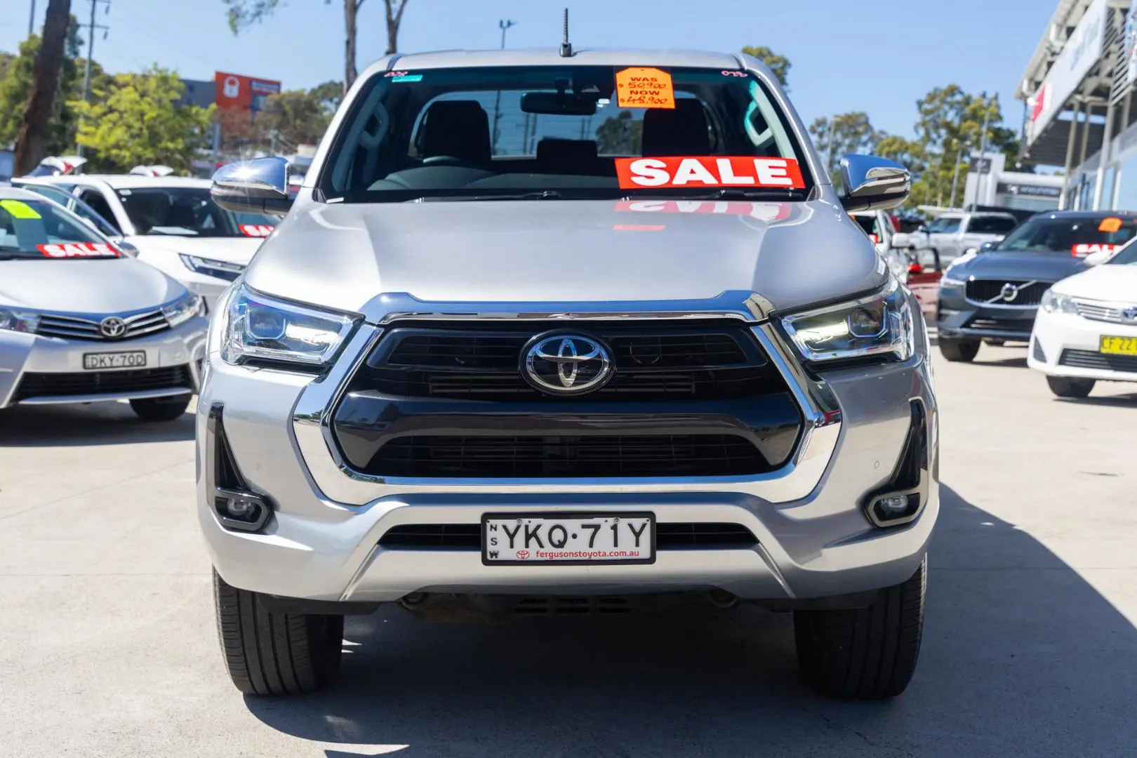 2021 Toyota Hilux Gallery Image 4