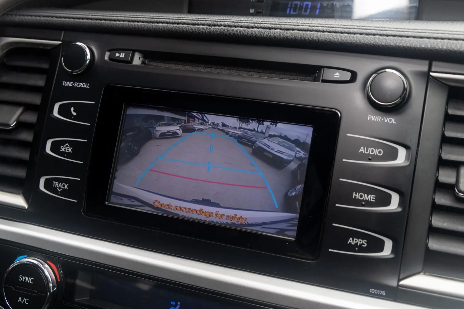 2014 Toyota Kluger Gallery Image 14