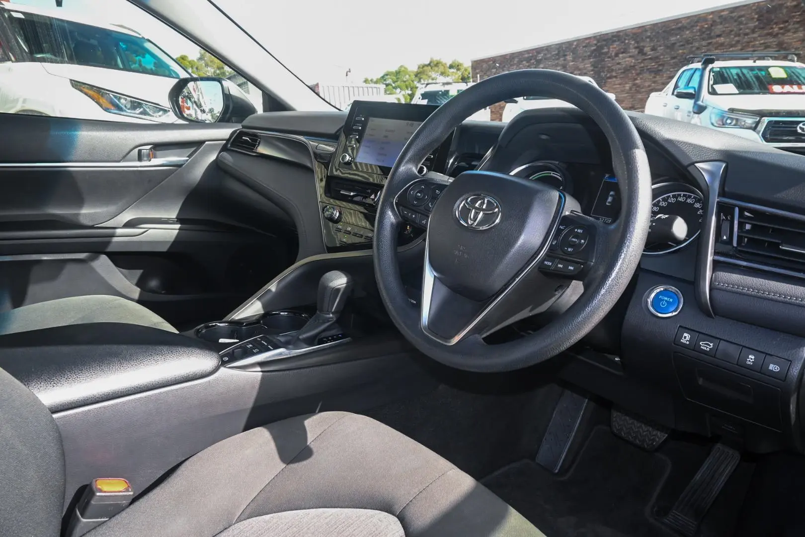 2023 Toyota Camry Gallery Image 7